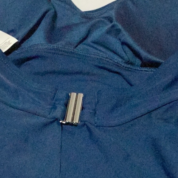 Cupshe Women's Halter Tankini Navy Swimsuit NWT Size S - Picture 3 of 3